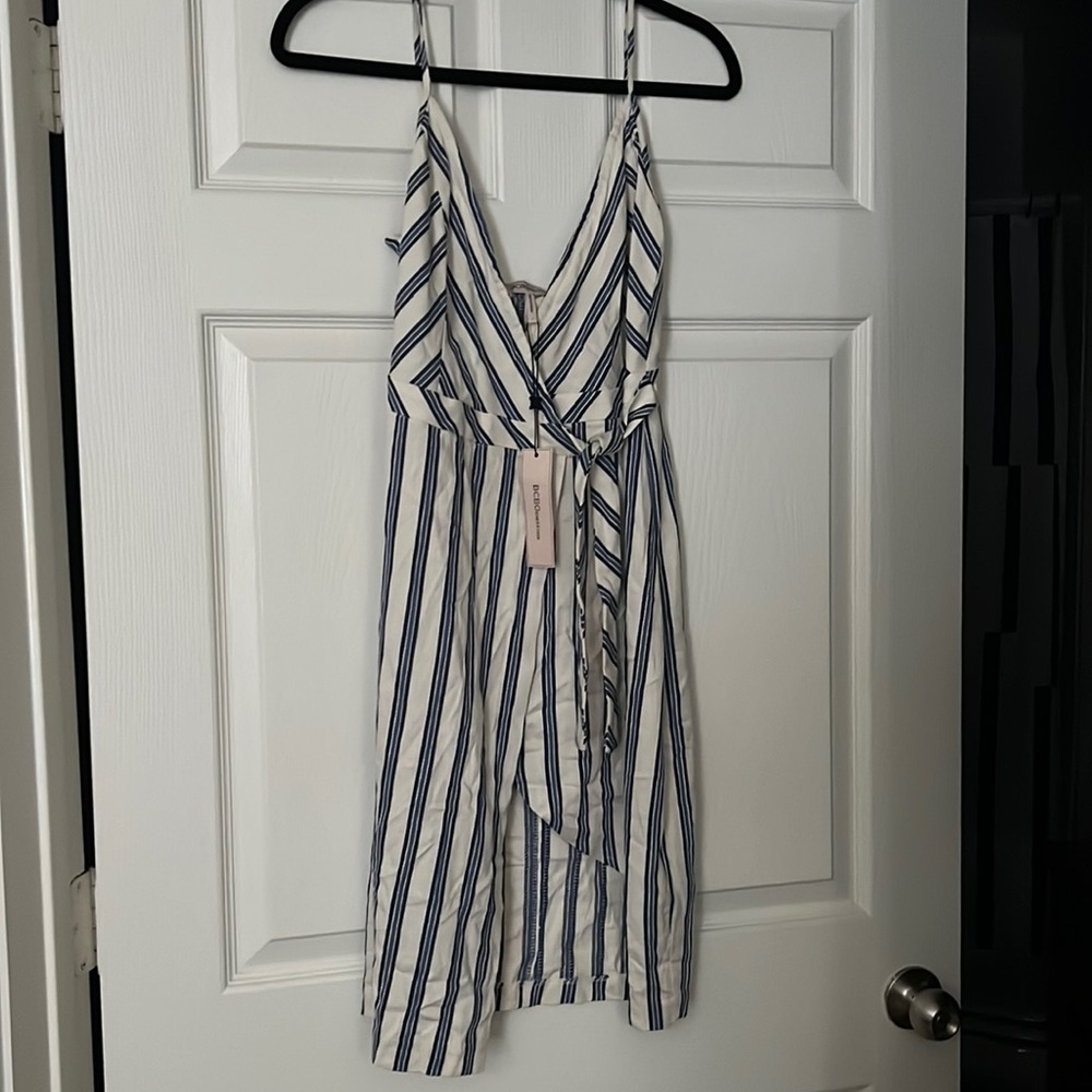 BCBGeneration Linen dress with blue stripes